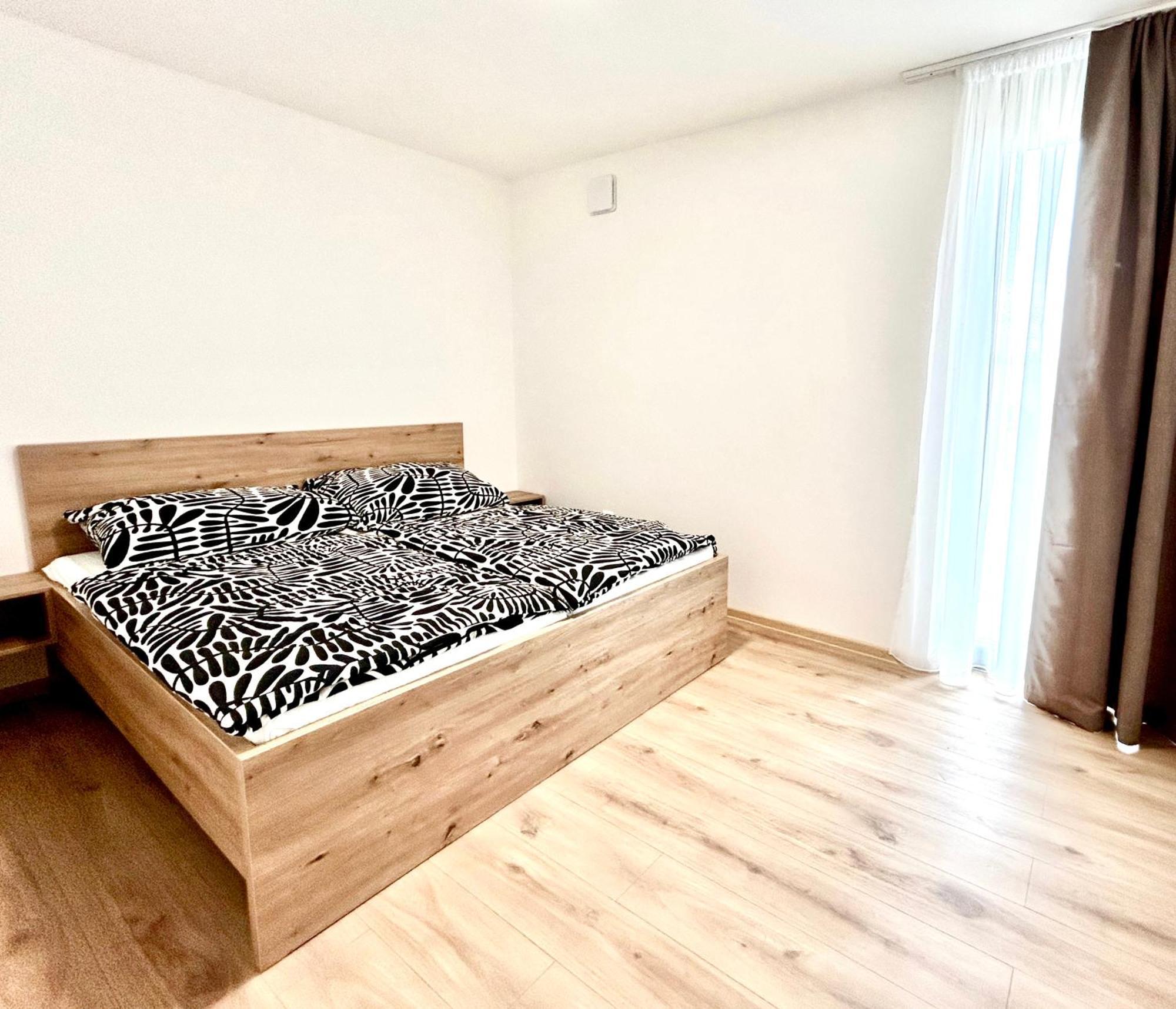 Urso Apartment Liptovský Mikuláš Extérieur photo